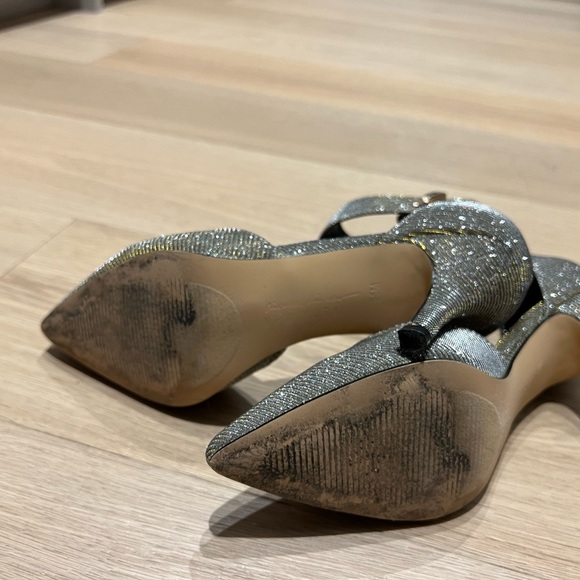 Nicole miller Stunning sparkling shoes perfect for the holidays - Picture 3 of 5
